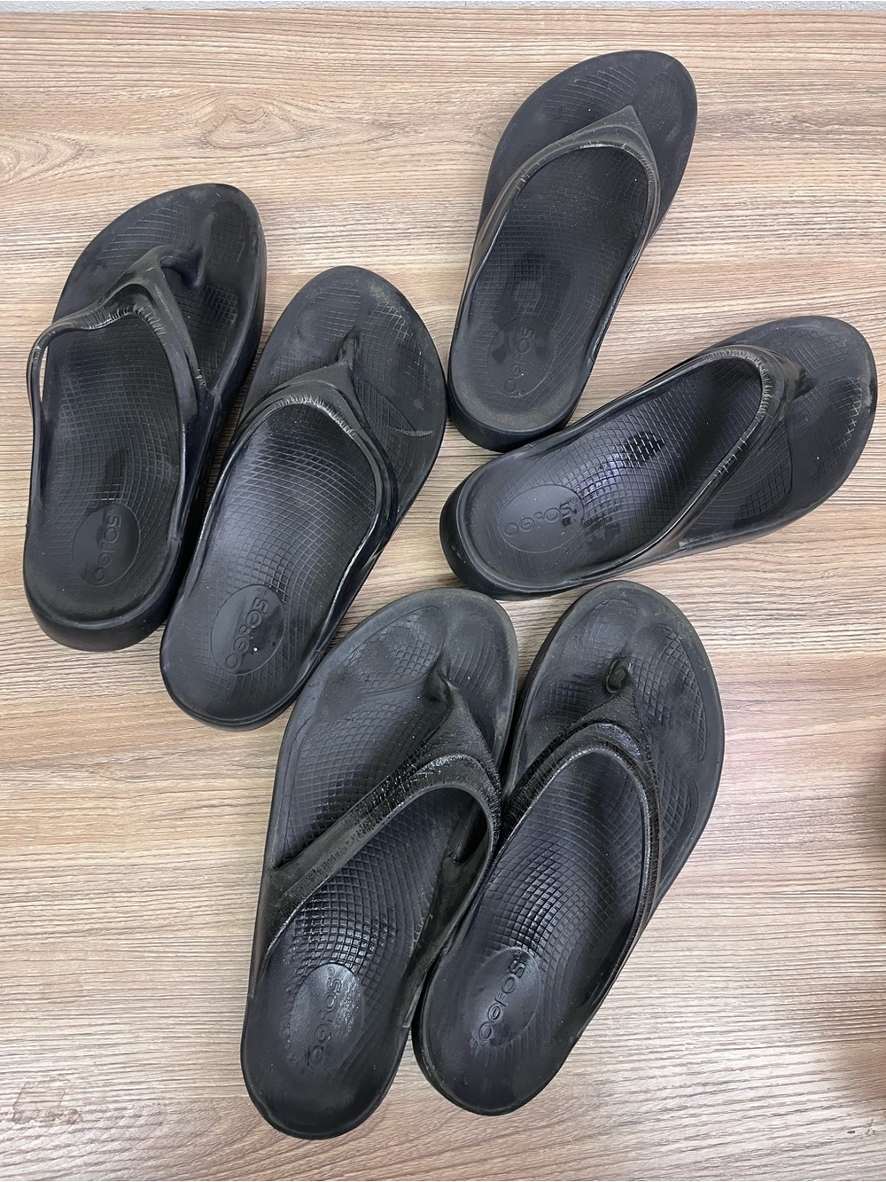 Oofos Oolala Recovery Thong Sandals Set of 3 Size 8